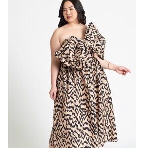 Eloquii One-Shoulder Black and Tan Dress